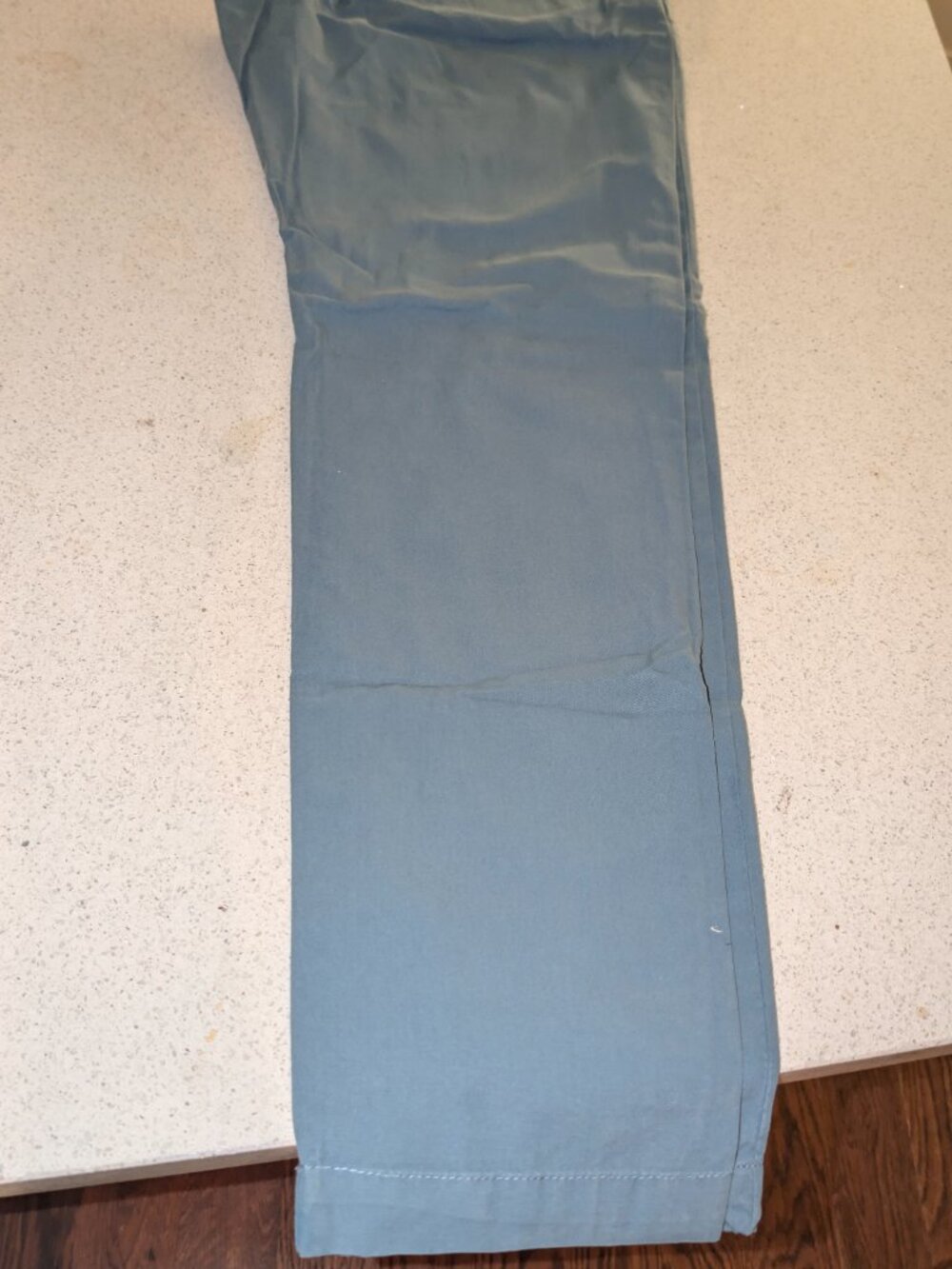 NEW w/Tags-H&M L.O.G.G. Men's 34x32 Slim Fit Blue/Grey Cotton Chinos